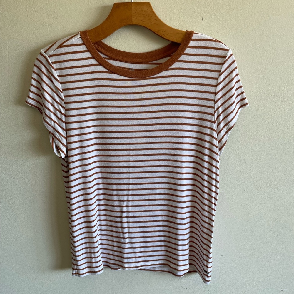 American Eagle Outfitters striped short sleeve tee in M